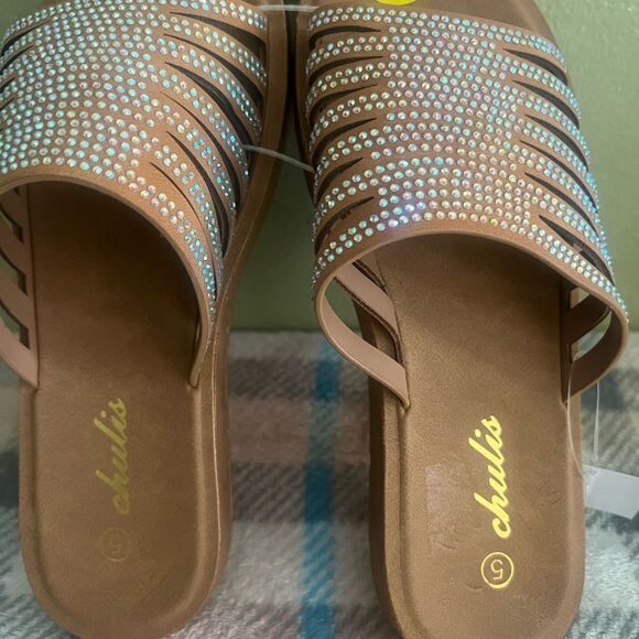 Tan Sandals with Woven Design and Cushioned Sole - Picture 2 of 5